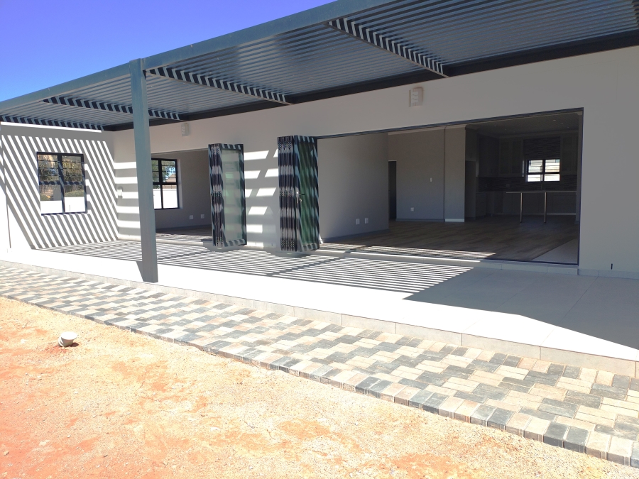 4 Bedroom Property for Sale in Tafelzicht Western Cape